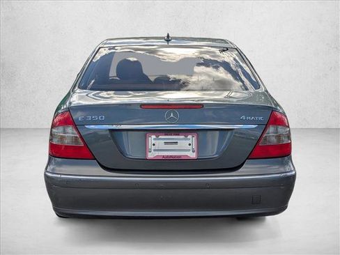 Used 2009 Mercedes-Benz E 350 4MATIC Sedan image 6