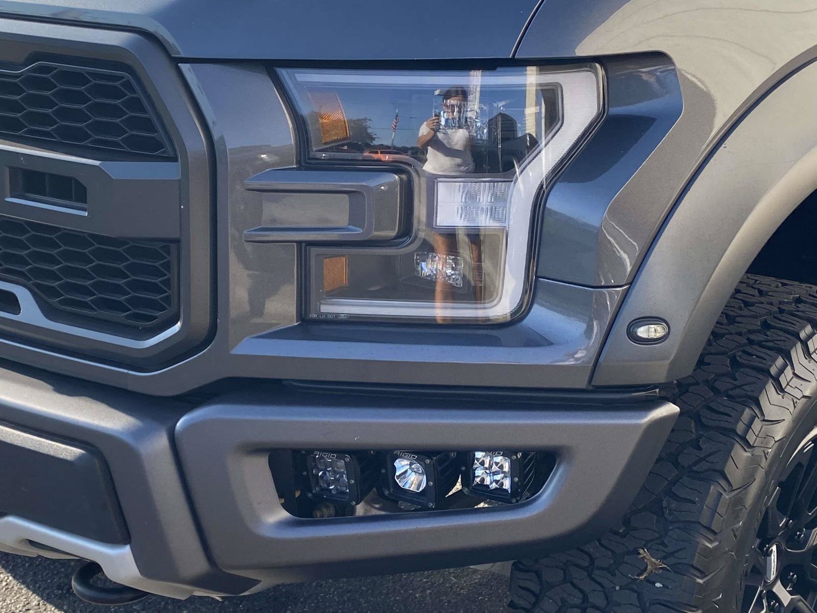 Used 2020 Ford F150 Raptor w/ Equipment Group 802A Luxury AWD/4WD image 5