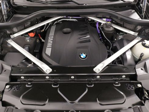 Used 2023 BMW X7 xDrive40i image 75