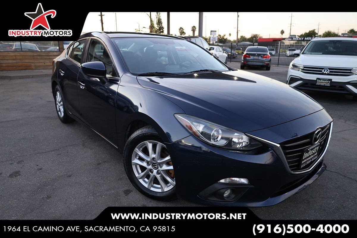 Used 2016 MAZDA MAZDA3 i Touring w/ Popular Equipment Package FWD image 1