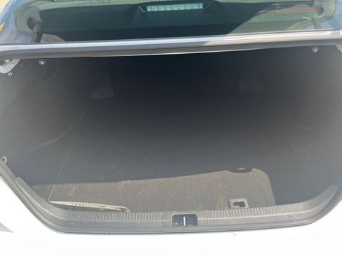 Used 2025 Toyota Camry SE FWD image 31