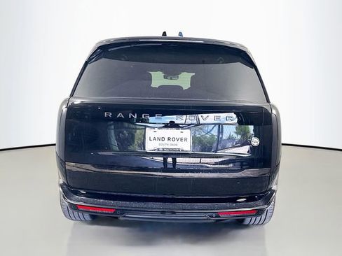 New 2026 Land Rover Range Rover SV AWD/4WD image 6