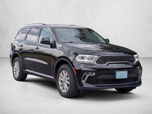 Used 2022 Dodge Durango SXT AWD/4WD image 3