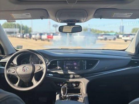 Used 2020 Buick Enclave Essence w/ Sound and Sites Package FWD image 19