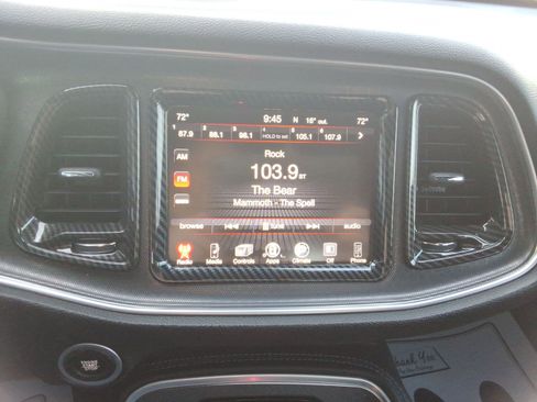 Used 2016 Dodge Challenger R/T Scat Pack w/ Leather Interior Group image 15