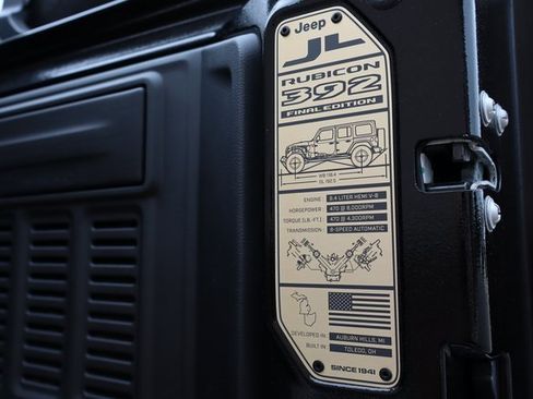 Used 2025 Jeep Wrangler Unlimited Rubicon 392 image 45