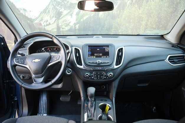Used 2024 Chevrolet Equinox LT AWD/4WD image 18