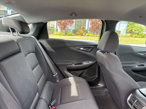 Used 2023 Chevrolet Malibu LT w/ Driver Confidence Package FWD image 13