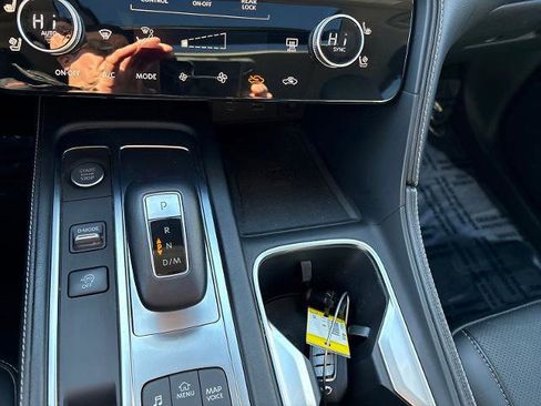 Certified 2023 INFINITI QX60 Luxe w/ Performance Audio Package image 18