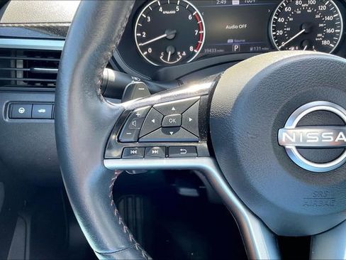 Certified 2023 Nissan Altima 2.0 SR FWD image 18