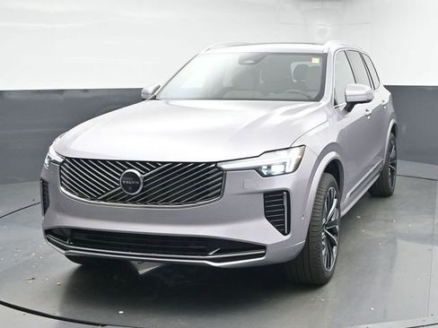 New 2026 Volvo XC90 B6 Plus w/ Protection Package Premier image 3