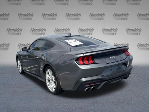 Used 2025 Ford Mustang GT Premium RWD image 8