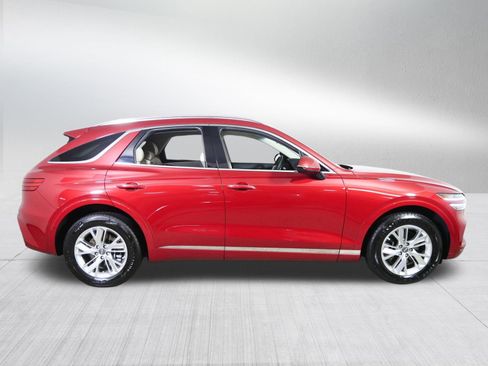 Used 2022 Genesis GV70 2.5T image 8