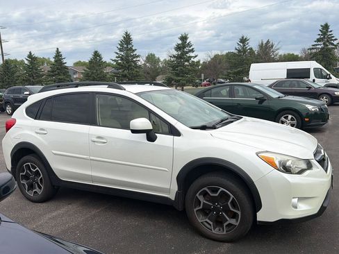 Used 2013 Subaru Crosstrek 2.0i Premium w/ Popular Pkg 2 AWD/4WD image 8