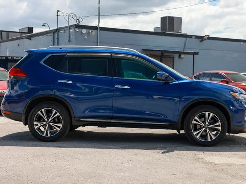 Used 2017 Nissan Rogue SL w/ SL Premium Package AWD/4WD image 13