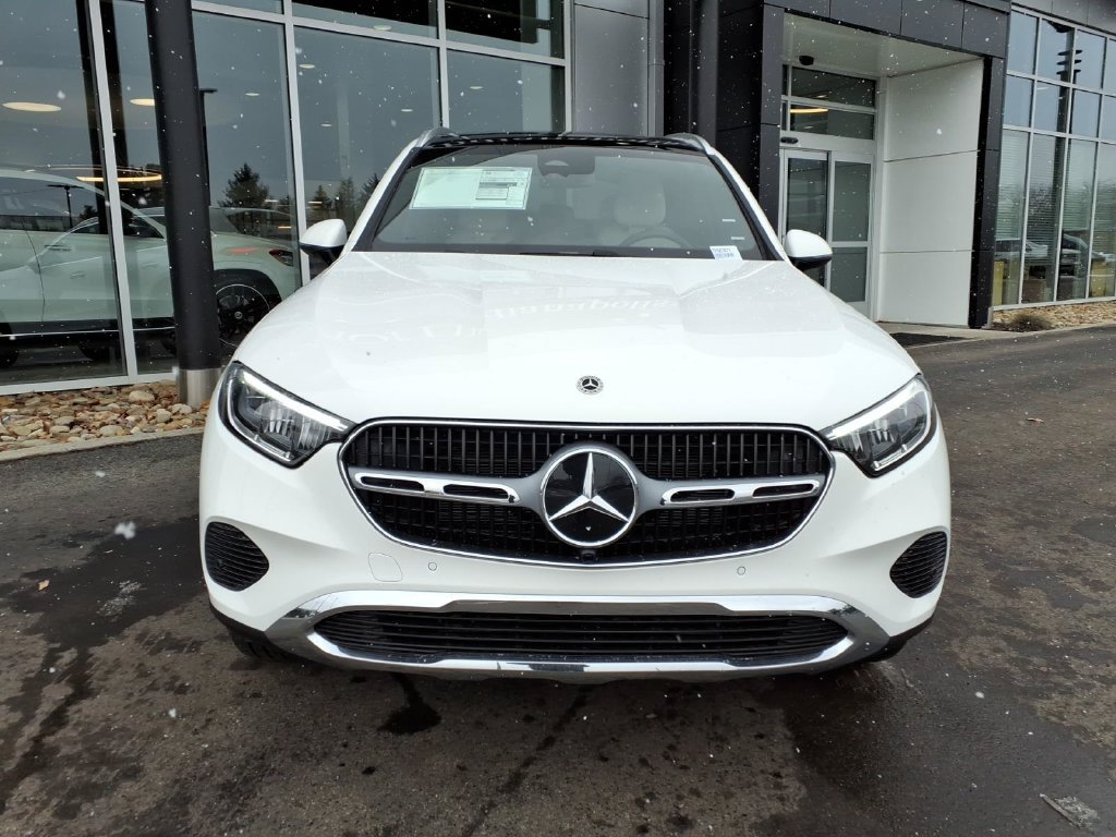 Used 2026 Mercedes-Benz GLC 300 4MATIC image 9