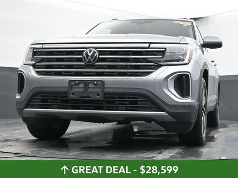 Used 2024 Volkswagen Atlas SE AWD/4WD image 24