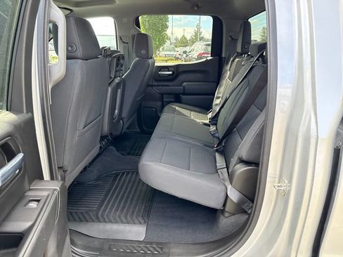 Used 2020 Chevrolet Silverado 1500 LT w/ Convenience Package AWD/4WD image 14