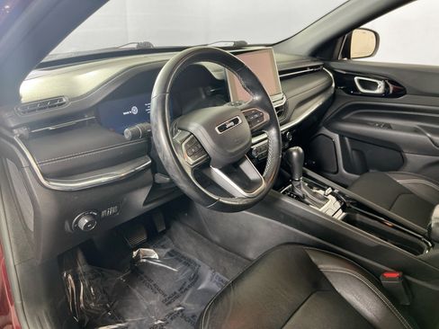 Used 2022 Jeep Compass High Altitude AWD/4WD image 9