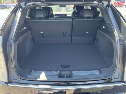 New 2026 Cadillac Lyriq Premium Luxury image 11