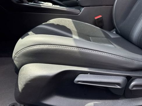 Used 2024 Honda Civic Sport image 14