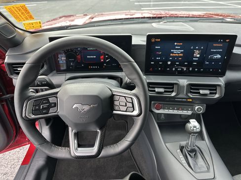 Used 2024 Ford Mustang Coupe image 16