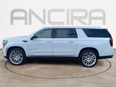 New 2026 GMC Yukon XL Denali w/ Denali Reserve Package AWD/4WD image 7