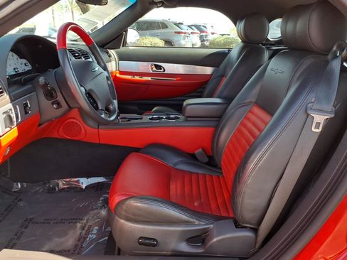 Used 2002 Ford Thunderbird Deluxe image 19