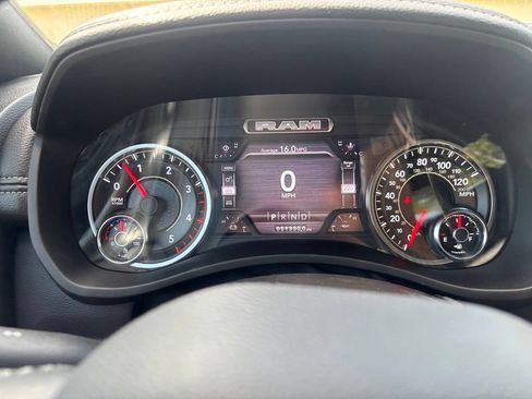 Used 2023 RAM 2500 Laramie AWD/4WD image 28