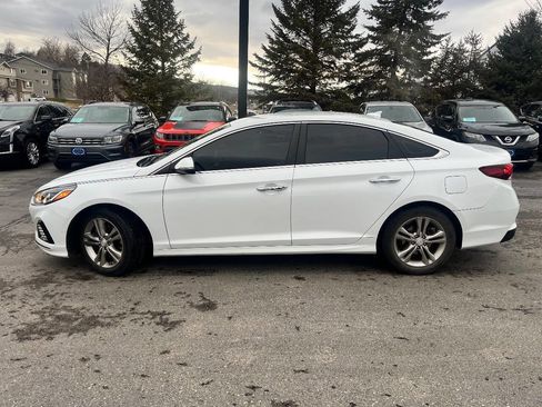 Used 2018 Hyundai Sonata SEL w/ Tech Package 04 image 3