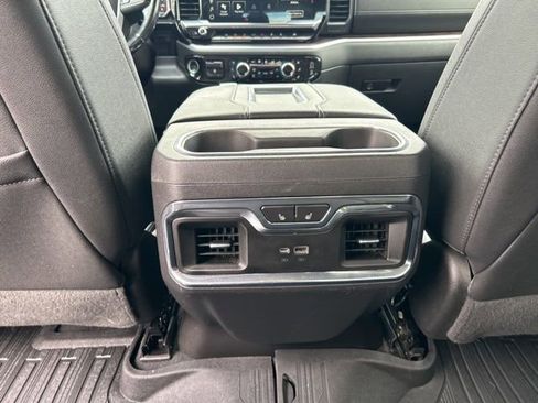 Used 2022 GMC Sierra 1500 SLT w/ SLT Premium Plus Package image 23