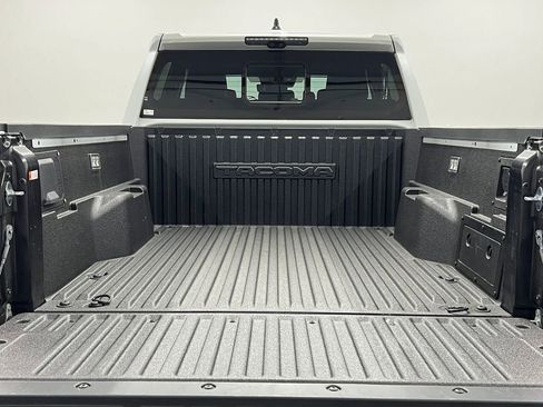 Used 2024 Toyota Tacoma Limited image 22