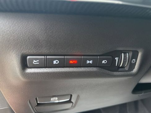 Used 2024 Jeep Wagoneer Launch Edition image 24