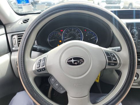 Used 2012 Subaru Forester 2.5X Premium AWD/4WD image 23