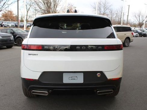 New 2026 Land Rover Range Rover Sport SE image 6