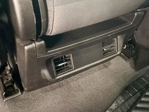 Certified 2023 Chevrolet Silverado 1500 Custom image 22