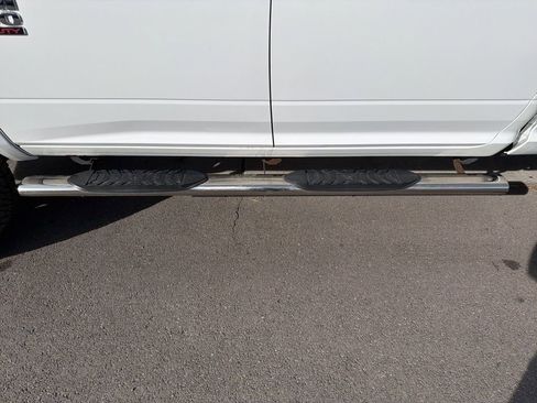 Used 2018 RAM 2500 Laramie image 13