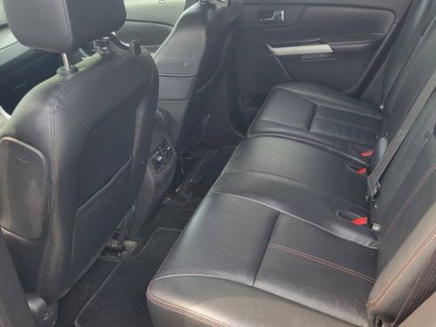 Used 2014 Ford Edge SEL w/ Equipment Group 205A AWD/4WD image 6