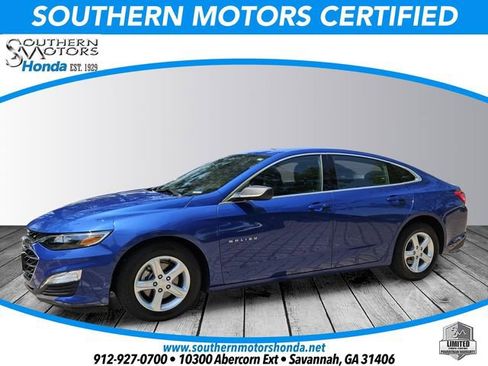 Used 2023 Chevrolet Malibu LS FWD image 1