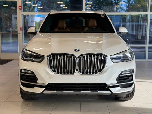 Used 2019 BMW X5 xDrive40i w/ Convenience Package AWD/4WD image 2