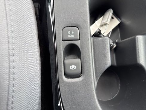 Used 2024 Toyota Corolla SE image 28