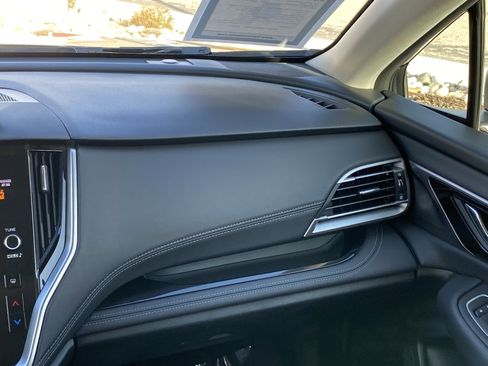 Used 2024 Subaru Outback Limited image 22