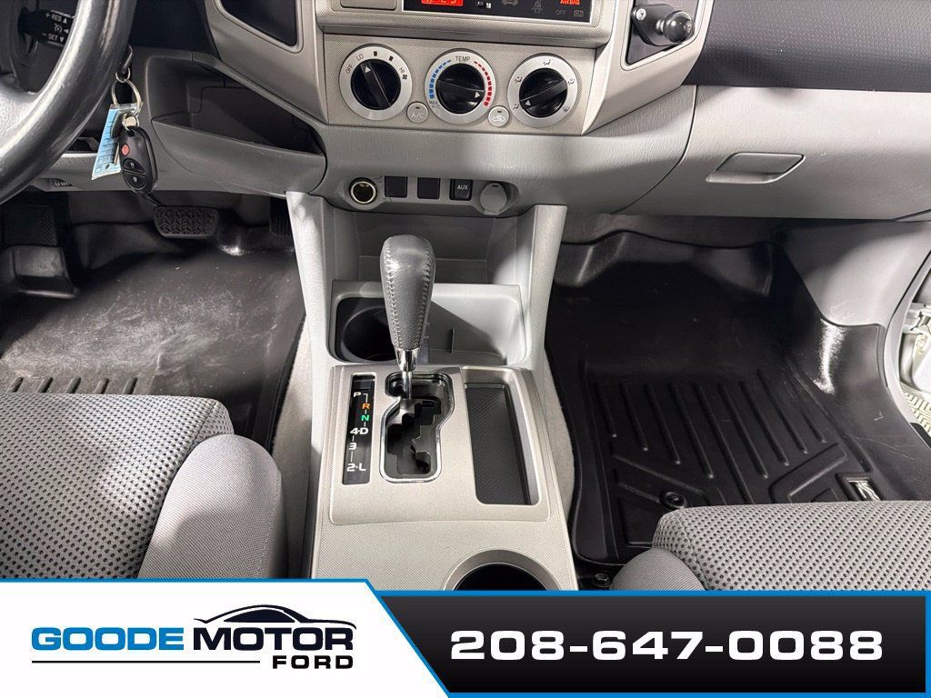 Used 2010 Toyota Tacoma PreRunner RWD image 18