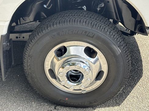 New 2026 Ford F350 King Ranch w/ Chrome Package image 12