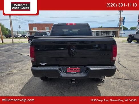 Used 2015 RAM 1500 Express AWD/4WD image 4