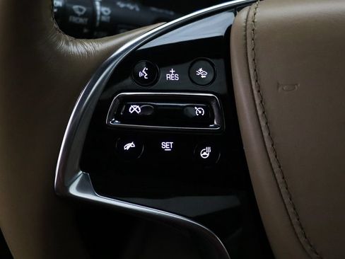 Used 2019 Cadillac Escalade ESV Platinum AWD/4WD image 23