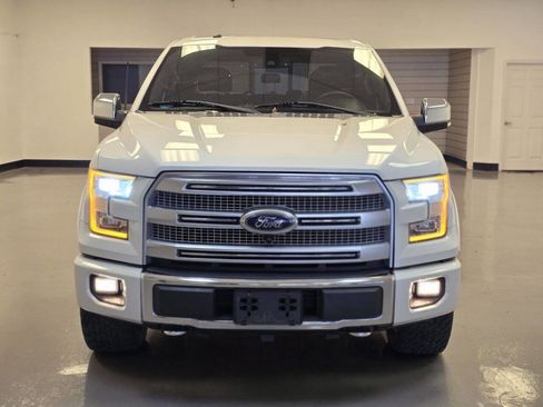 Used 2016 Ford F150 Platinum w/ Equipment Group 701A Luxury image 3