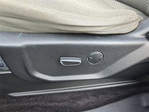 Used 2016 Ford F150 XLT w/ Equipment Group 301A Mid image 23