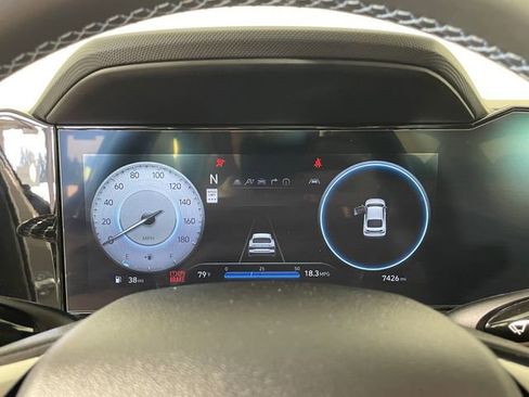 Used 2025 Hyundai Elantra N FWD image 5