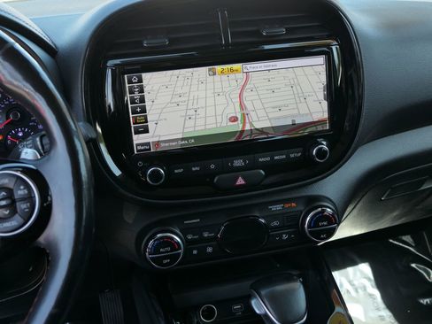 Used 2020 Kia Soul GT-Line Turbo FWD image 24